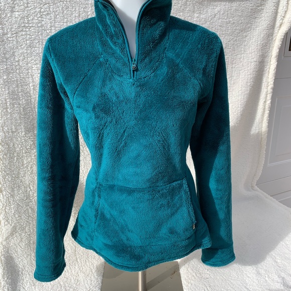 The North Face Jackets & Blazers - The North Face Mossbud  1/4 zip fleece pullover